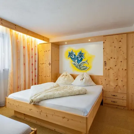 Nadine-8 By Interhome *