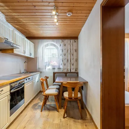 Nadine-8 By Interhome